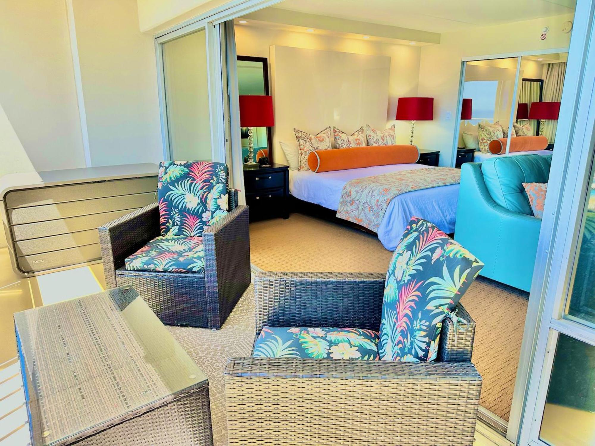 Waikiki Beach Experience! Luxury Oceanview Suite! ホノルル エクステリア 写真